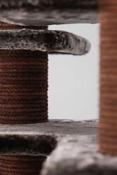 Brüksel Tırmalamalı Kedi Evi - Thumbnail