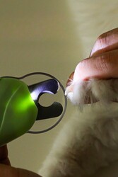Glipet Evcil Hayvanlar İçin Ledli Törpü Detaylı Tırnak Çakısı Makası - Thumbnail