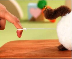 Glipet Kuyruğu Dönen Haraketli Peluş Kedi Kahverengi Kedi Oyuncağı 10x8x7 Cm - Thumbnail